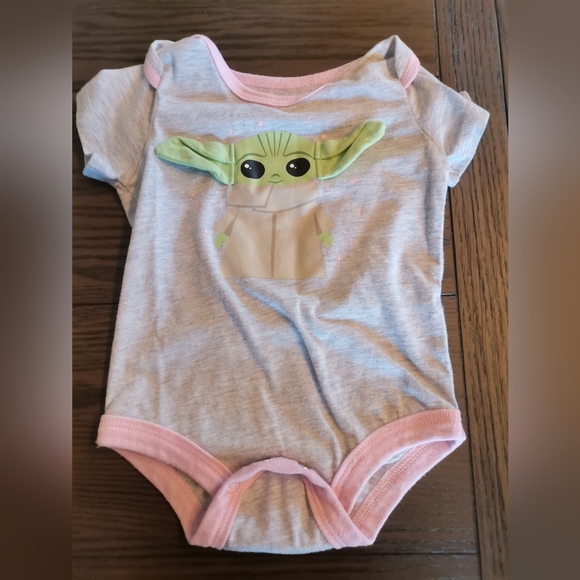 Matching set Star Wars+Joe Fresh size 6-12M - Picture 4 of 5